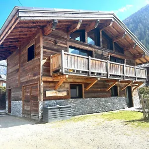  Chalet Le Petit Nicolas, Jacuzzi, Vue Mont Blanc